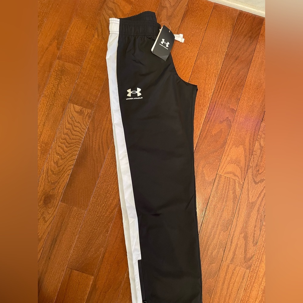 Boy UA Joggers
